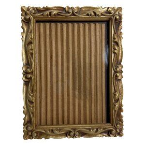1973 Ornate Gold-Tone 5x7 Photo Frame By IIC MCM Made In USA Hang or Standing